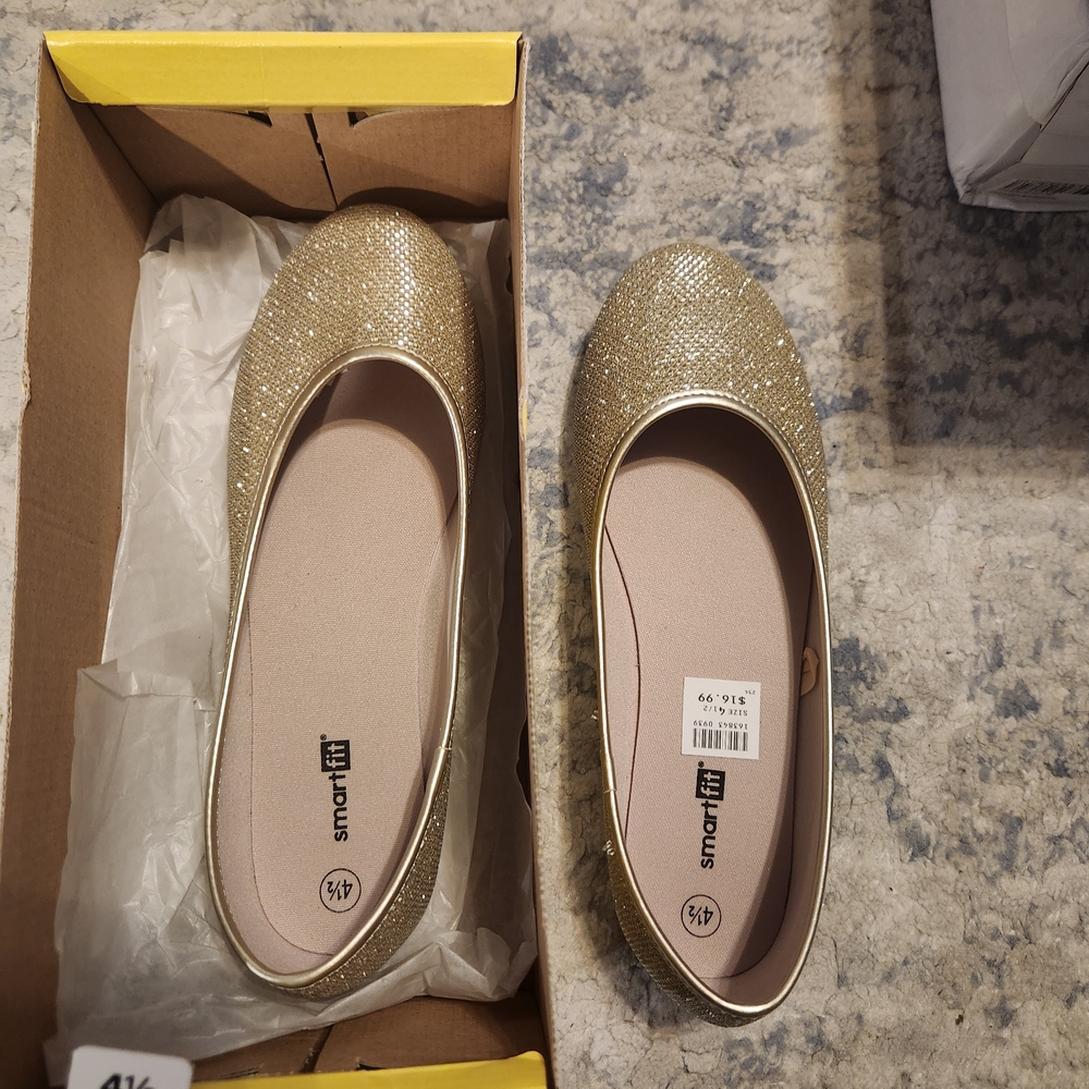 smartfit Gold Glitter Ballet Flats